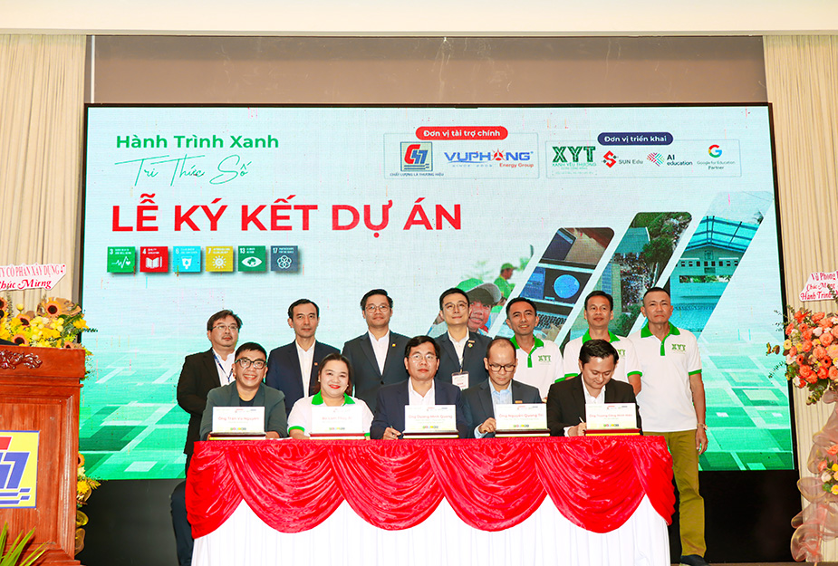 C47 and Vu Phong Energy Group and partners signed to launch the project "Green Journey, Digital Knowledge"